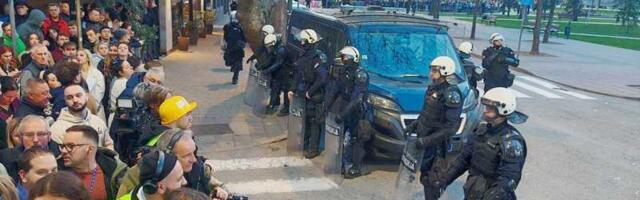 Policajci tokom privođenja povredili mladića u Nišu