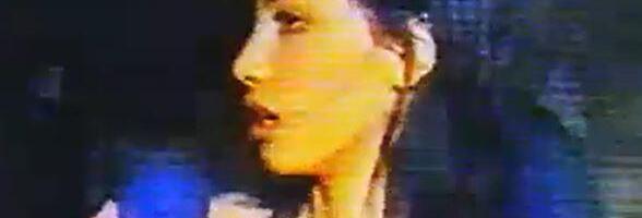 SA SAMO 17 GODINA PRVI PUT SE POJAVILA KOD MINIMAKSA, SLIKALA SE ZA PLEJBOJ: Muškarcima i dan danas oduzima dah, evo kako sada izgleda (FOTO)