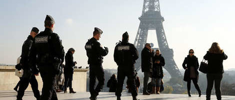 Ako sam musliman, a nisam Charlie, moram li biti terorist?