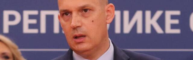 „Džaba sve laži“: Lončar tvrdi da nikada nije bilo nestašice fiziološkog rastvora