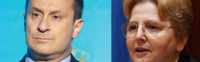 Доловац и Стаменковић ван Србије траже ослонац за унутрашња питања