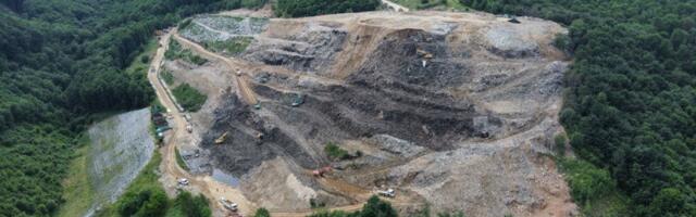 Saniran kvar na deponiji „Duboko“ posle izlivanja neprečišćene vode u Turski potok i Lužnicu