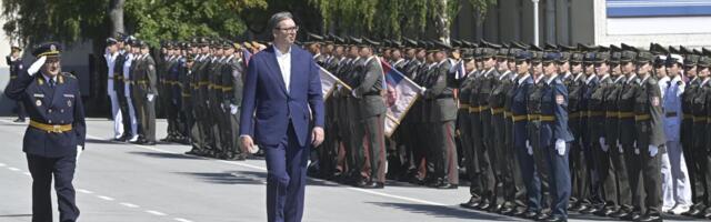 NOVA GENERACIJA STUPA U STROJ! Vučić danas na promociji najmlađih oficira Vojske Srbije, svečanost u kasarni "General Jovan Mišković" u 10 časova