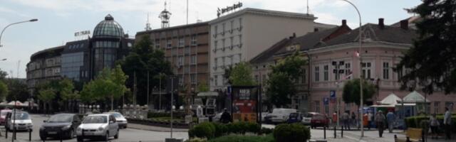Karavan  Budi hrabra, pregledaj se : Besplatni ultrazvucni pregledi dojke u Pešačkoj zoni