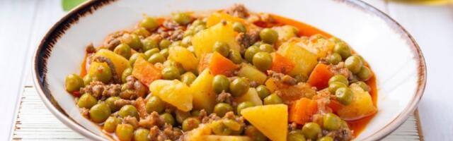 Posni grašak svaka iskusna domaćica treba da zna da spremi! Ovako se pravi korak po korak