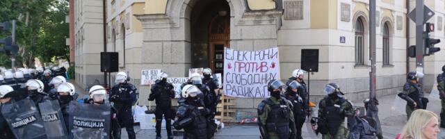 NGS objavila listu advokata koji pružaju besplatnu pravnu zaštitu učesnicima blokada u Nišu