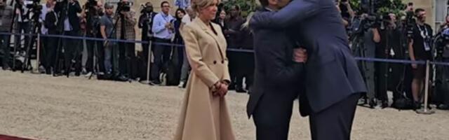 VUČIĆ BI KOD MAKRONA Ima predsednik Francuske i svojih muka...