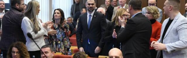DONETE ODLUKE! Skupština Novog Sada usvojila dnevni red, među 102 tačke i predlog budžeta za 2026. godinu!