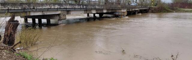 Poplavljeni putevi ka pomoravskim selima