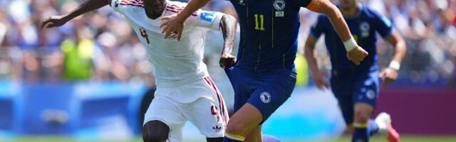 Vico Zeljković smirivao nervoznog Džeka, kapiten BiH poludeo jer je zamenjen (VIDEO)