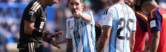 Najveća sramota u istoriji finala SP? Planeta bruji o ponašanju Argentinaca, ni Mesi nije pošteđen (VIDEO)