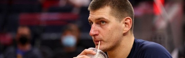 GM Golden Stejta "zapalio" društvene mreže: Uživam gledajući Jokića
