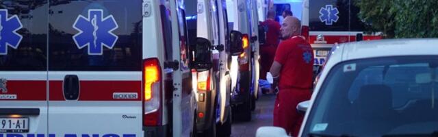 Vozač motora teško povređen posle sudara sa autom (FOTO)