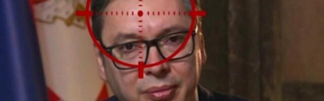 "STRPAĆEMO VUČIĆA U SANDUK" Sekli su predsedniku vrat, sad opet pozivaju da se strelja! Blokaderski novinar Dikić: "Da mu stavimo povez na oči" (VIDEO)