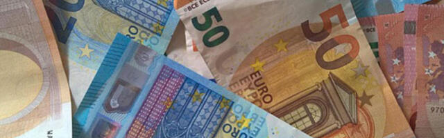 Евро сутра 117,40 динара