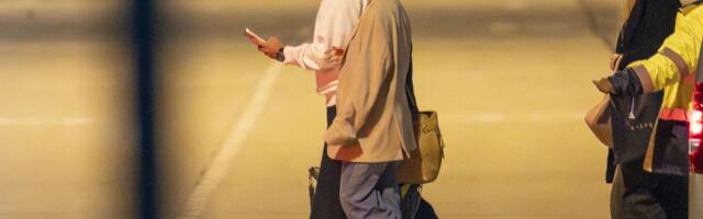 Dok Madrid gori, Mbape se topi  - u zagrljaju lepotice: Zaboravio na bruku protiv Đirone uz novu devojku! /VIDEO/