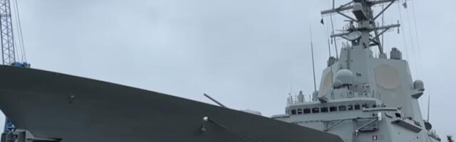 DRAMA NA BRITANSKOM NOSAČU AVIONA: Više od 10 mornara povređeno u ogromnom požaru (VIDEO)