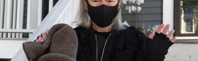 Stihovi koji neće nikog utešiti