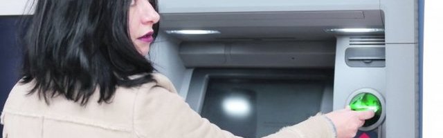 I BANKOMATI SU LEGLO ZARAZE, NIKO IH NE ČISTI: Kako da izbegnete virus kada podižete novac