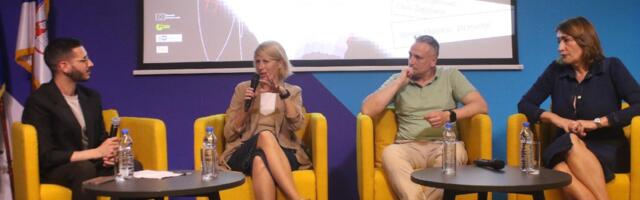 „Ovaj film je samo jedna crtica, a realnost je mnogo teža“: Održana projekcija dokumentarnog filma „Novinari pod pritiskom – Lokalni glasovi“ u Evropskoj kući
