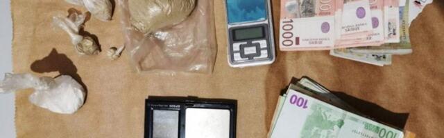 ROĐACI UHAPŠENE BABE U KRNJAČI KOD KOJE JE PRONAĐENA DROGA: To nije njeno, ćerka joj preminula pre nekoliko meseci