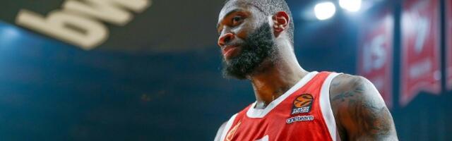 Kodi scenom iz filma "Bed bojs" odgovorio na prozivke navijača? (FOTO)