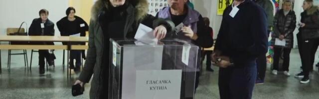 SNS-U 15 ODBORNIČKIH MANDATA: Objavljeni preliminarni rezultati izbora u Sečnju