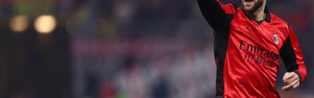 STRAHINJA PAVLOVIĆ DAO GOL ZA MILAN U 90. MINUTU! Srbin ponovo zatresao mrežu - pogledajte sjajnu reakciju našeg štopera!