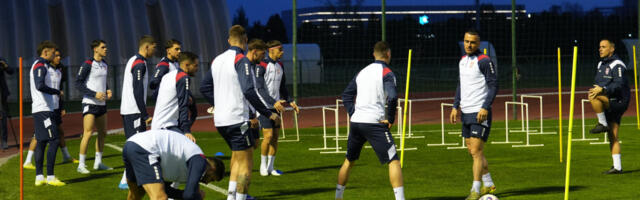 Novi selektor, ali stara tradicija - Evo šta su "orlovi" radili pred meč sa Španijom (VIDEO)