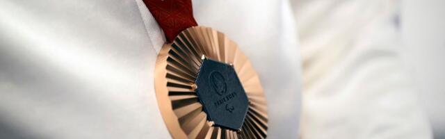 Zlatna, srebrna i bronzana medalja za reprezentativke Srbije na Evropskoj matematičkoj olimpijadi za devojke