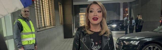 SANDRA REŠIĆ STIGLA U ARENU: Otkrila o nastupu sa Draganom Mirković!