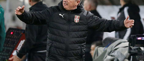 UEFA kaznila Fudbalski savez Srbije i suspendovala Tumbakovića