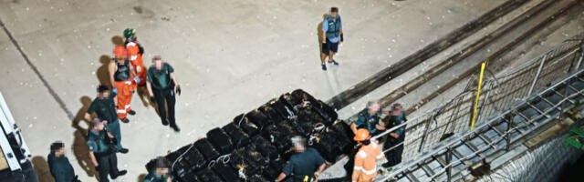 OVAKO JE UHAPŠENA KRIMINALNA GRUPA U Španiji  je palo osam državljana Srbiјe, zaplenjeno 1,1 tona kokaina (FOTO VIDEO)