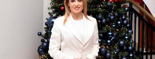 MIR U SRCU, TOPLINA U DOMOVIMA I SNAGA ZA SVAKI IZAZOV: Ministarka Milica Đurđević Stamenkovski čestitala građanima praznike