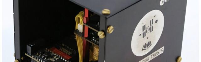 Otporni kvantni senzor prati Zemljino magnetno polje iz svemira 10 meseci