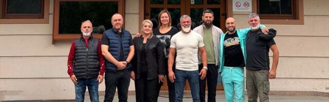 Sutra Strong Man takmičenje „Imal ko jači” na Trgu Isa-bega