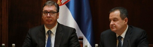 Vučić uništava socijaliste, tinja nezadovoljstvo u SPS Dačićem