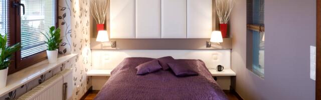 Mala spavaća soba! Kako je ukrasiti i napraviti vizuelno većom?
