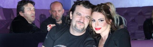 Aca Lukas i Sonja Vuksanović zajedno napustili Srbiju, pa doživeli nezgodu na putu: Ovo su detalji