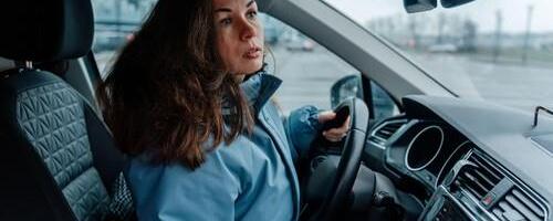 Marija je ujutru krenula ka svojim kolima i videla šokantan prizor: "Nešto se mrdalo na zadnjem sedištu..." nije ni slutila šta je čeka