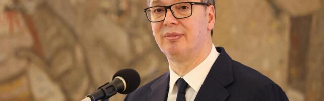 VUČIĆ SE ZAHVALIO GRAĐANIMA SRBIJE NA STRPLJENJU I LJUBAVI PREMA OTADŽBINI! "Hteli su nas mrtve, ponižene i sklonjene iz zemlje!" (VIDEO)