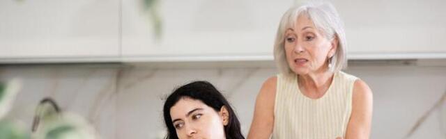 10 ožiljaka nose ćerke narcisoidnih majki