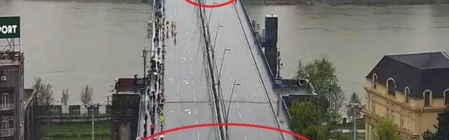 BLOKADERI SPROVODE TEROR: Maltretirali Beograđane i blokirali Brankov most (FOTO/VIDEO)