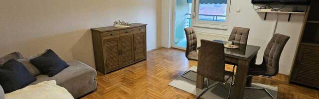 FOTO: Na prodaju dvosoban stan u naselju Lesnina – lokacija je odlična