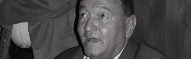 Preminuo švajcarski pisac Erik fon Deniken, poznat po teoriji o vanzemaljcima