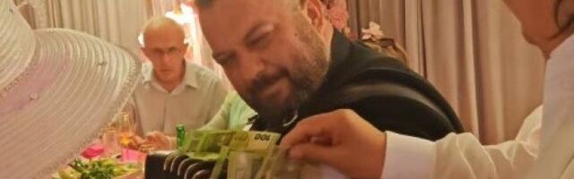 Nudili mu plac na Mokroj Gori: Borko Radivojević o bakšišu, pijanim gostima uzima sve