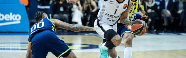 Dilema u Humskoj: Karlik Džons želi da ostane, ali šta kaže kalkulator Ostoje Mijailovića?