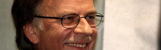 Nova knjiga Žarka Lauševića  "PADRE, IDIOTE!"