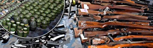 ZA 12 DANA PREDATNO 26.094 PUŠAKA PIŠTOLJA I AUTOMATA, 6.333 BOMBI I MINA I 1.349.719 METAKA! Ljudi, pa ovoliko oružja nemaju ni neke vojske?!