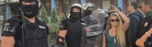 Policija privela studenta u NS, koleginici rečeno da ga "vode na streljanje"
